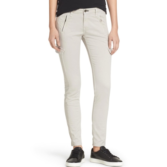 rag & bone Denim - NWT Rag & Bone Skinny Cargo Pants in Stone sz 26